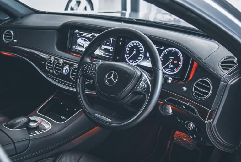 Transfer from Heathrow to Luton Airport