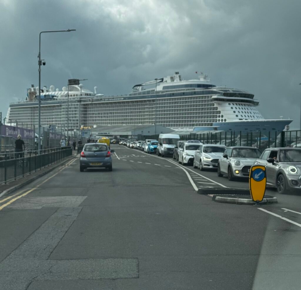 Cruise port transfers, Heathrow to Cruise Port Transfer, Heathrow to Dover cruise transfer